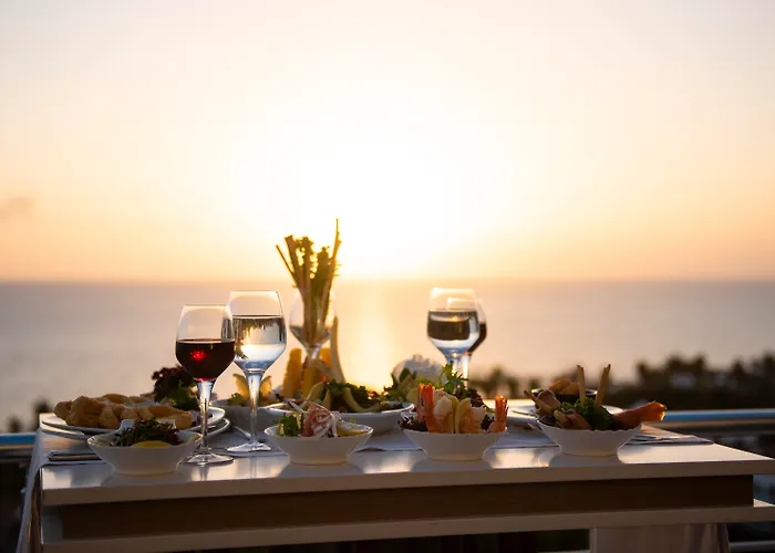 Star Elegance - Ultra 5* Side