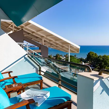 Star Elegance 5* Sidé