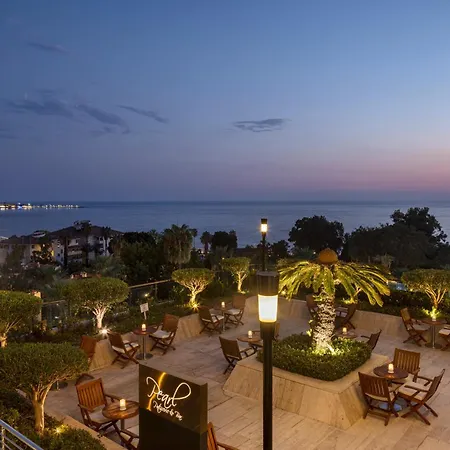 Resort Star Elegance - Ultra Side