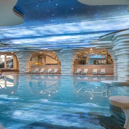Star Elegance - Ultra Resort