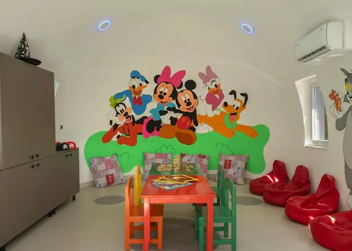 Star Elegance Resort Side